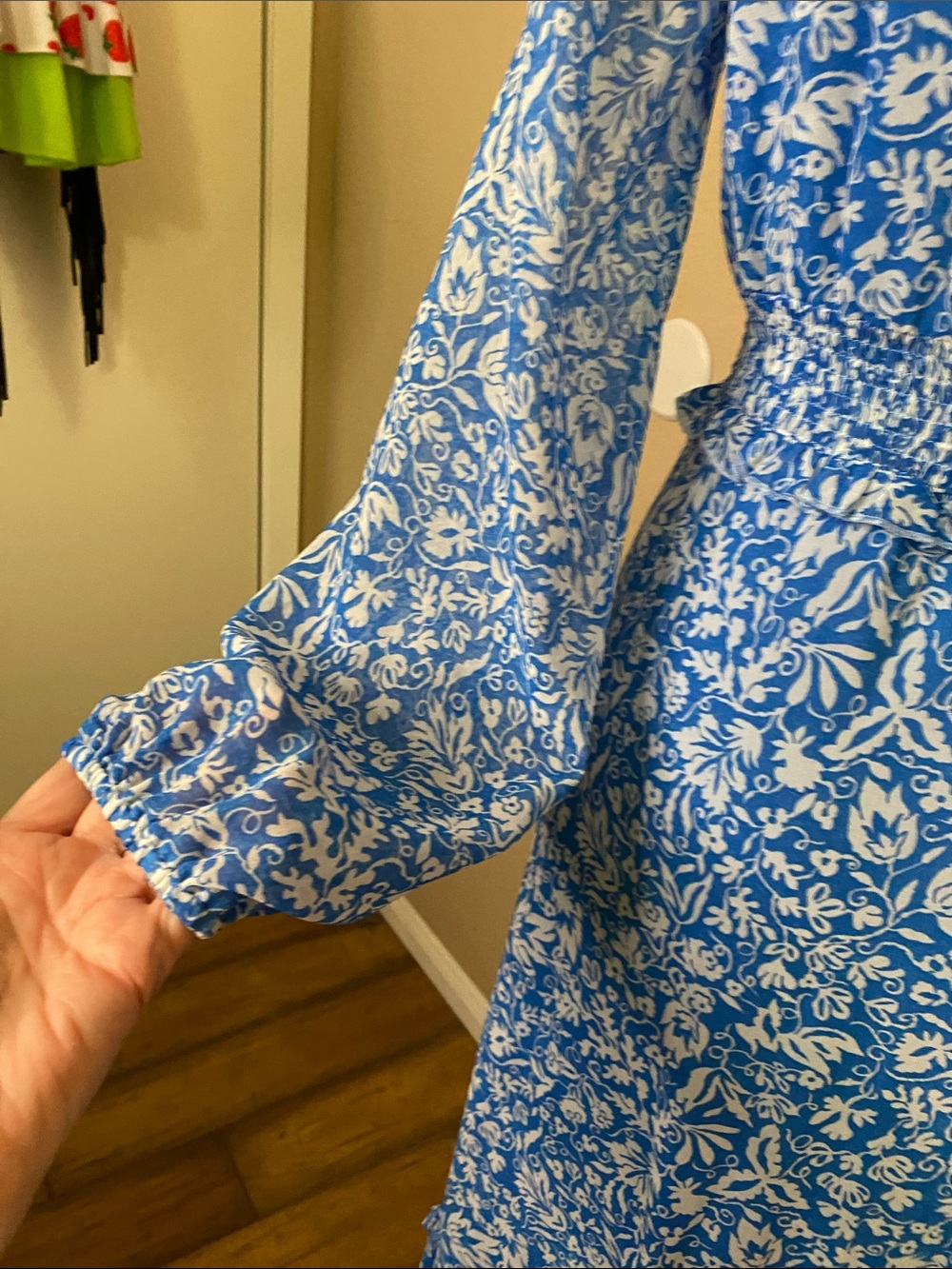 Avec Les Filles Blue and White Floral tiered full flowy skirt Maxi Dress 6 - Picture 9 of 12